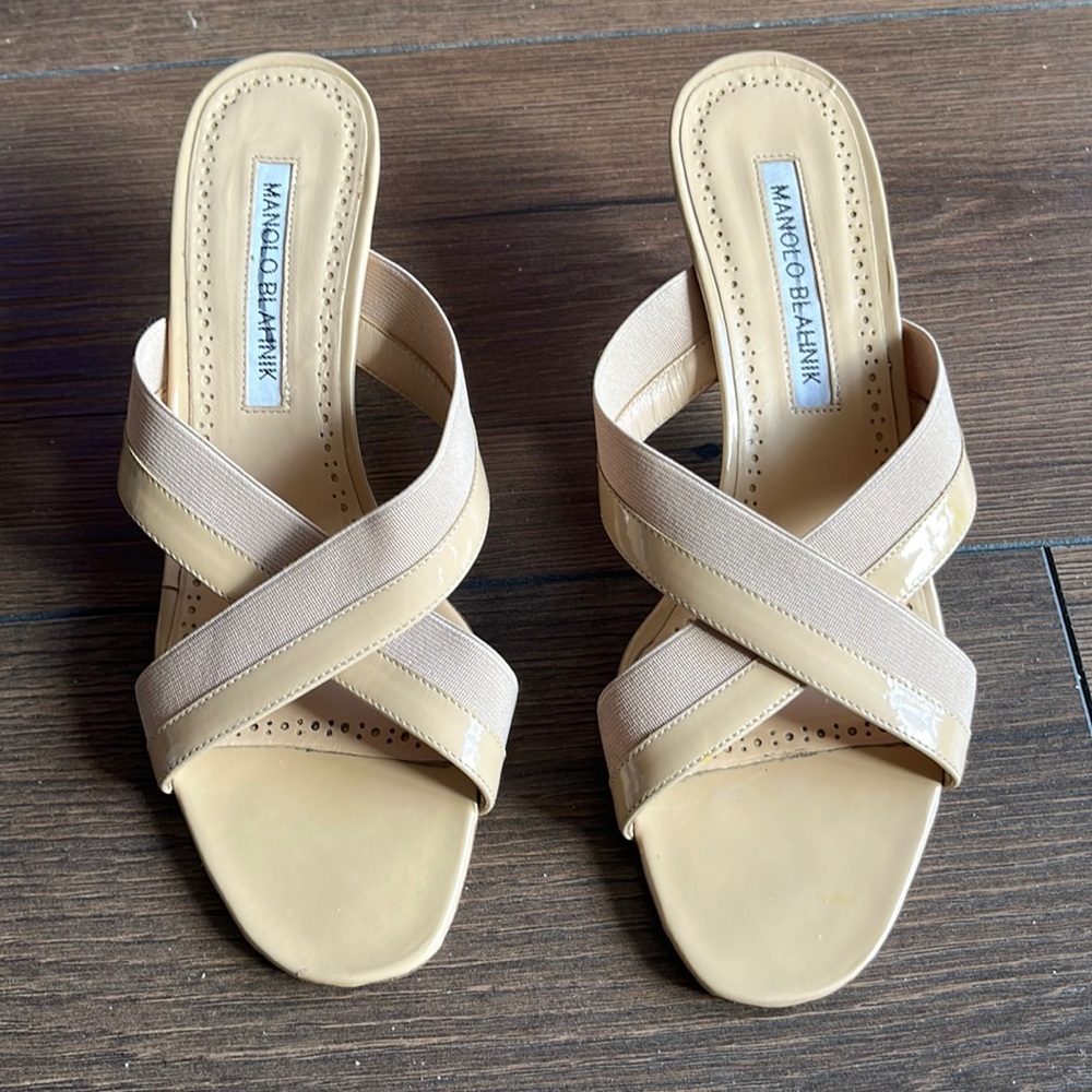 Manolo Blanhnik Urto Patent Crisscross Slide Sandals